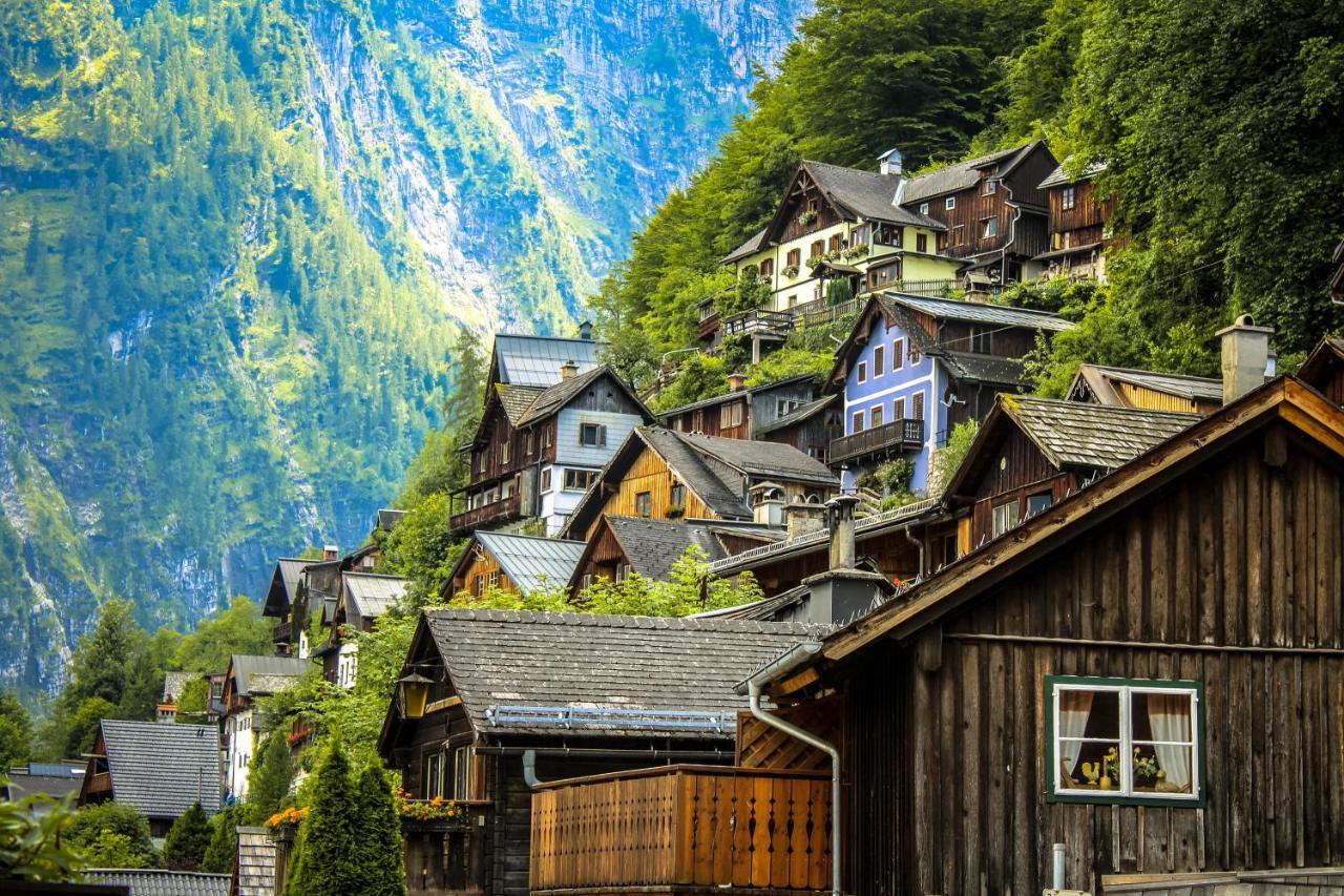 Haus Am Hof - 15Th Century House At The Lake, Near The Marketplace, With A Balcony Hallstatt Dış mekan fotoğraf
