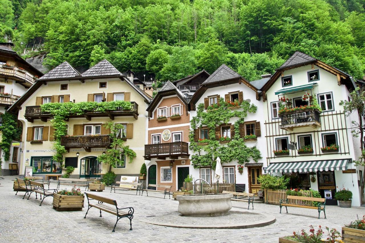 Haus Am Hof - 15Th Century House At The Lake, Near The Marketplace, With A Balcony Hallstatt Dış mekan fotoğraf