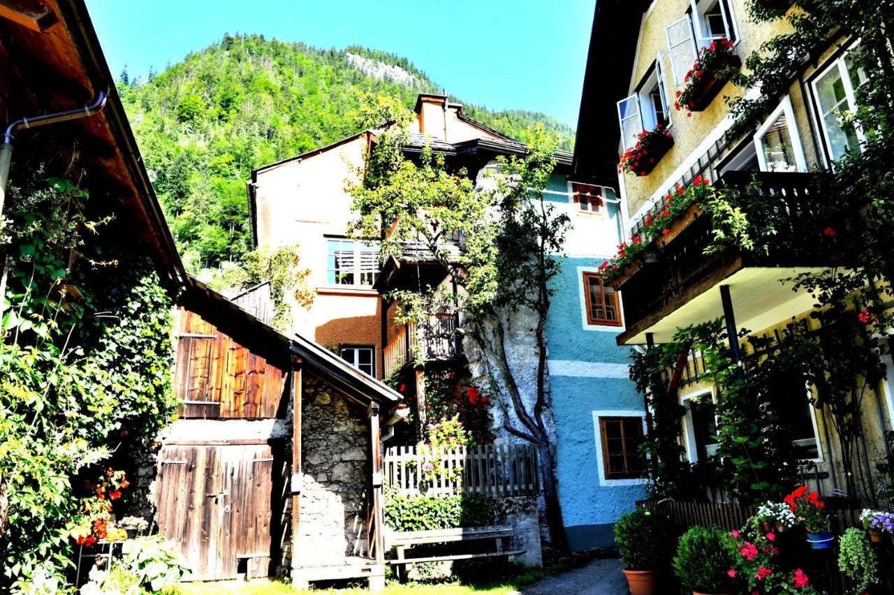 Haus Am Hof - 15Th Century House At The Lake, Near The Marketplace, With A Balcony Hallstatt Dış mekan fotoğraf