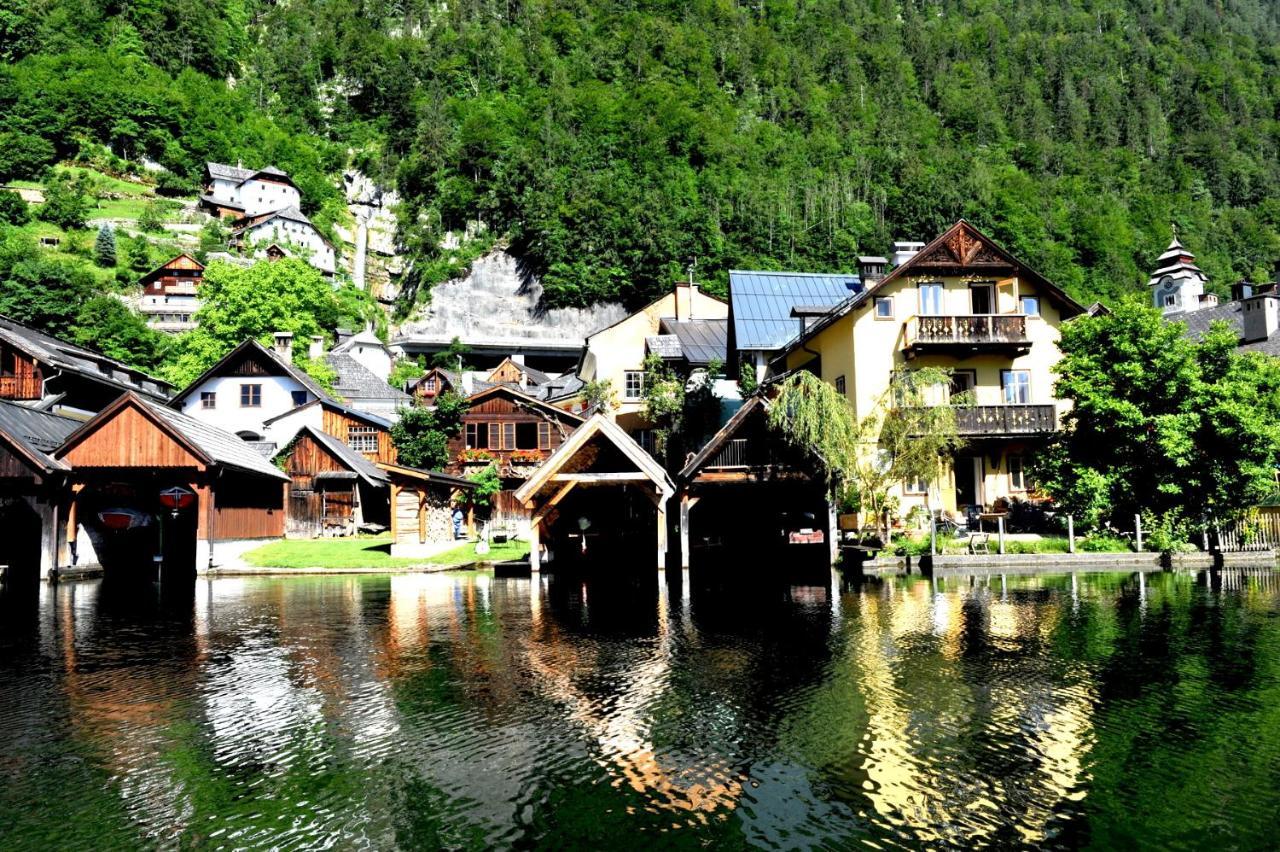 Haus Am Hof - 15Th Century House At The Lake, Near The Marketplace, With A Balcony Hallstatt Dış mekan fotoğraf